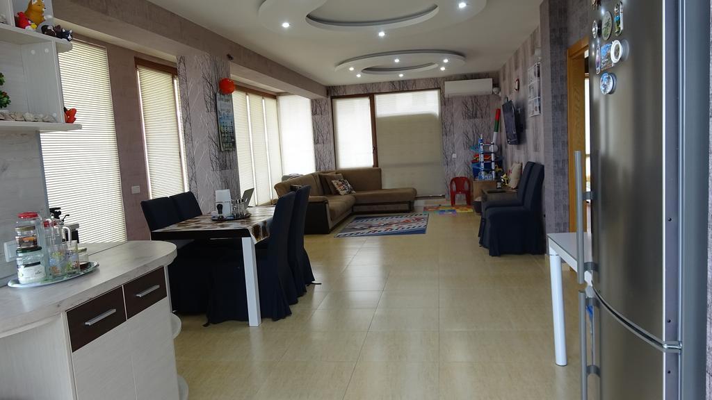 Apartments In Princess Residence Balchik Exterior photo