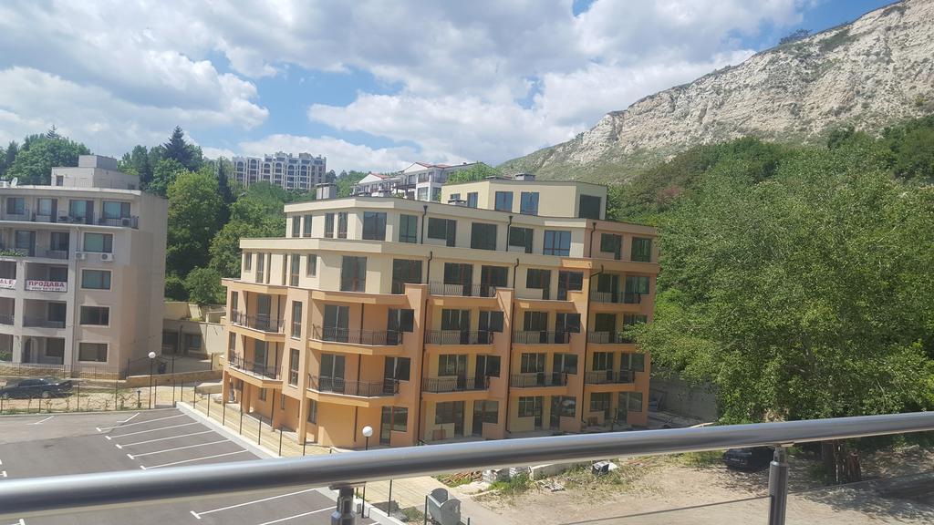 Apartments In Princess Residence Balchik Exterior photo